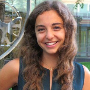 Meet your Posher, Camille